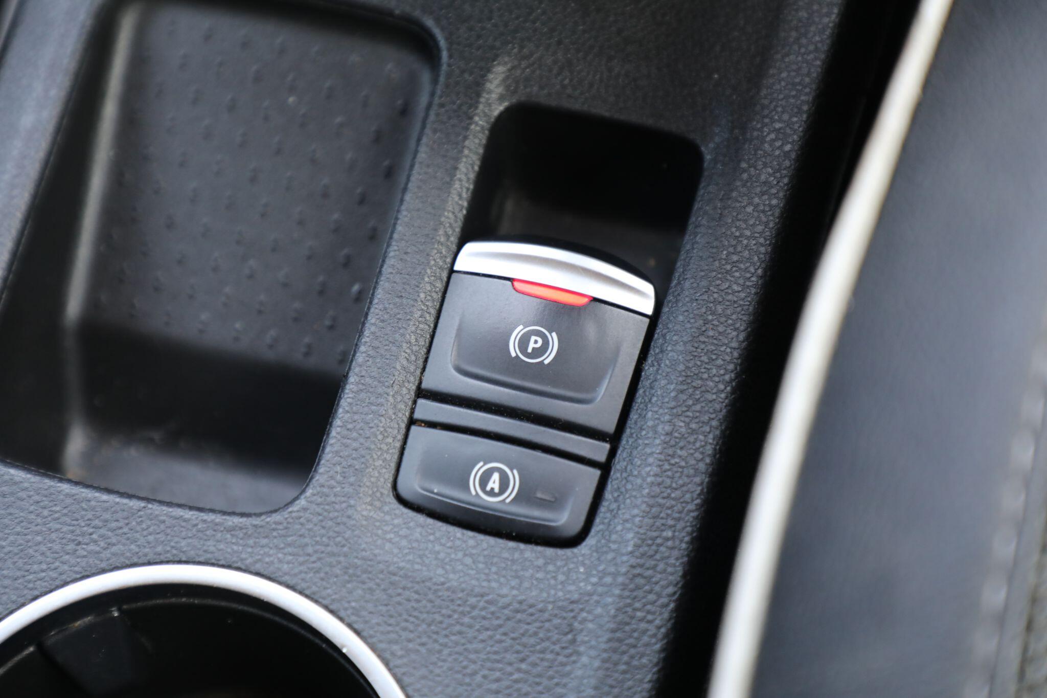 Large vehicle image
